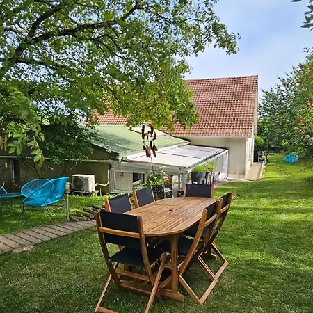 Le Grand Jardin De Gaia Et De Rose