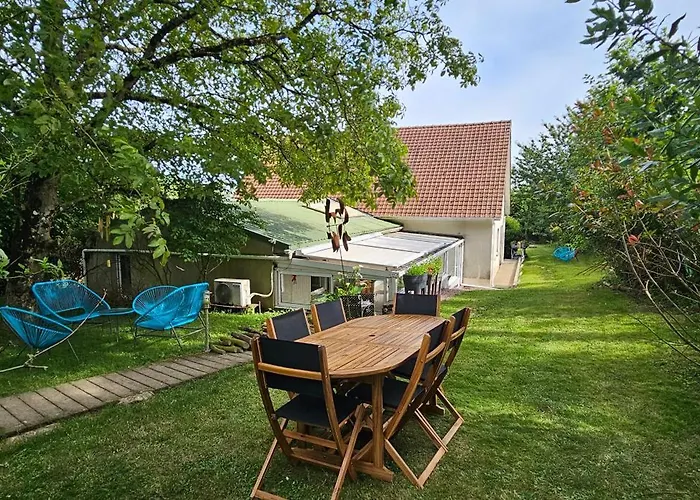 Le Grand Jardin De Gaïa Et De Rose